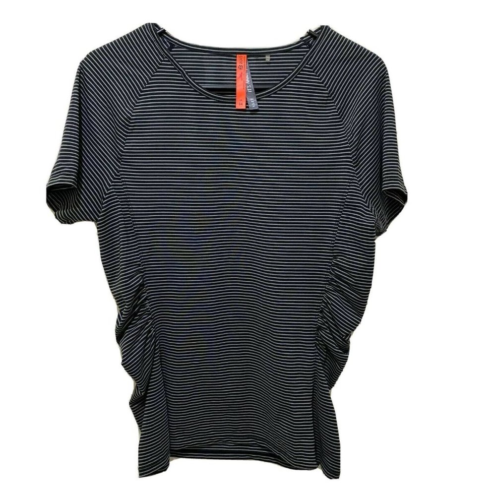 Zakti Activewear Striped‎ Workout Top